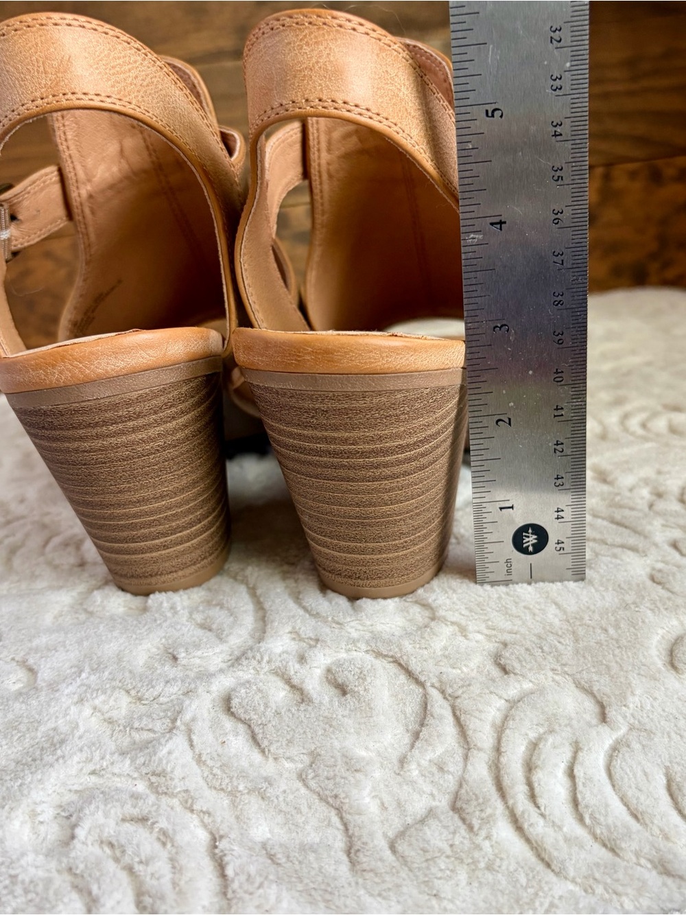 Frye and Co Sandals Gaia Tan Ankle Women Sz 10 Strap Block Heel Neutral Boho EUC - Picture 8 of 13